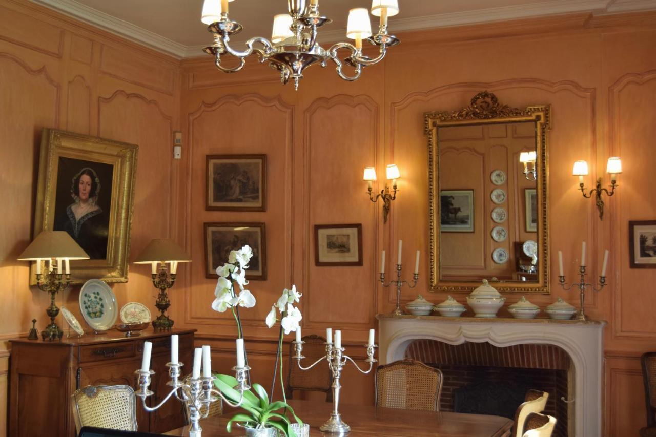 Chateau De Vaux Yvré-lʼÉvêque エクステリア 写真